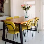 Casa Bianca 2 *